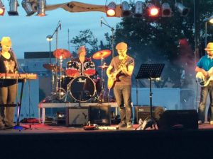 *LES APÉROS CONCERTS DE L’ÉTÉ